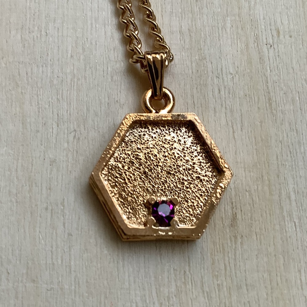 New vintage minimalist February amethyst birthstone pendant necklace